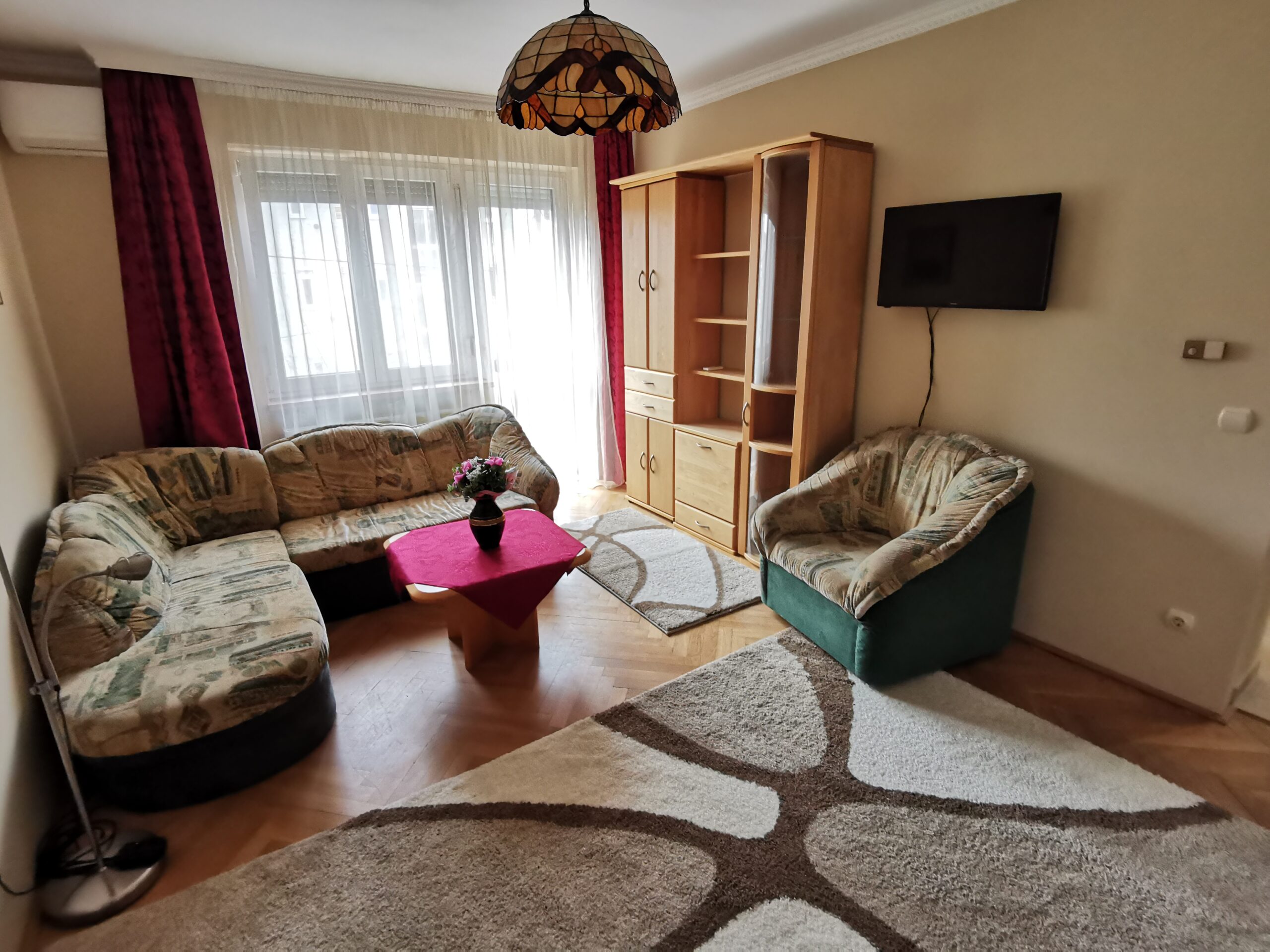 Újszeged elején 3 szobás eladó lakás Újszeged elején 3 szobás eladó lakás