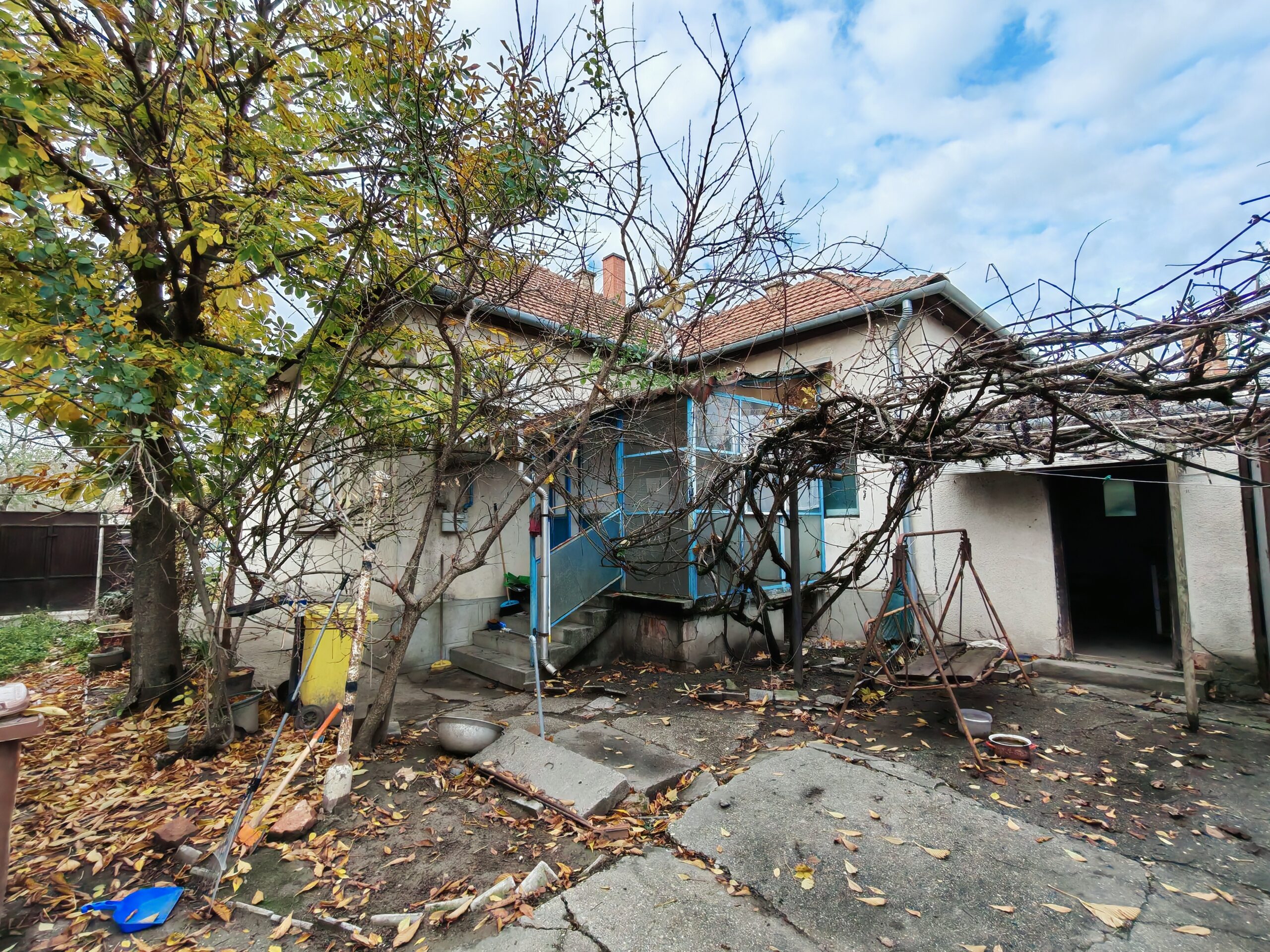 Tápéi családi ház