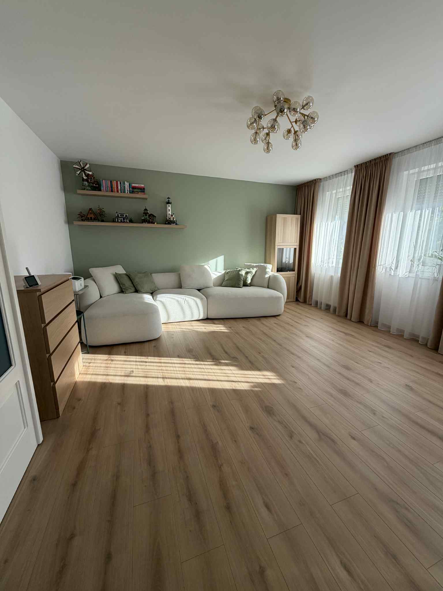 Belvárosi újszerű 3 szobás lakás