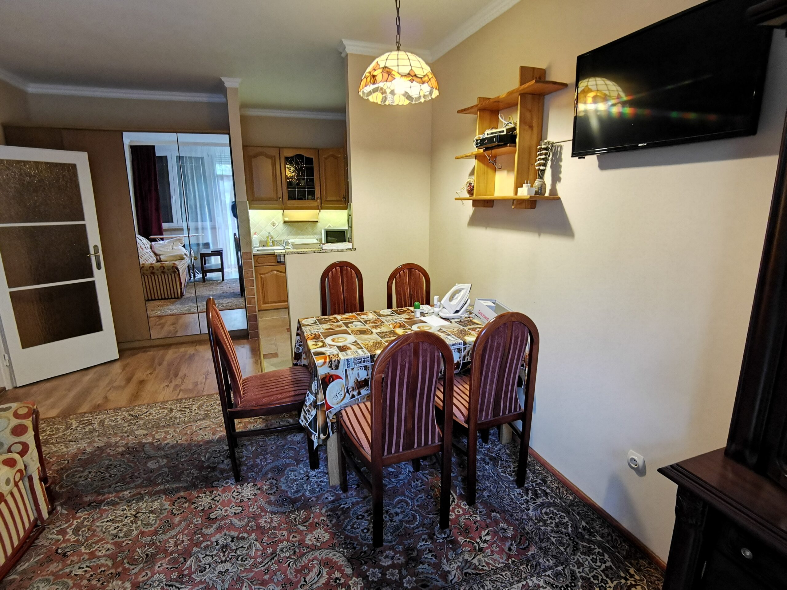 Egyetem melletti felújított 1+2 szobás lakás