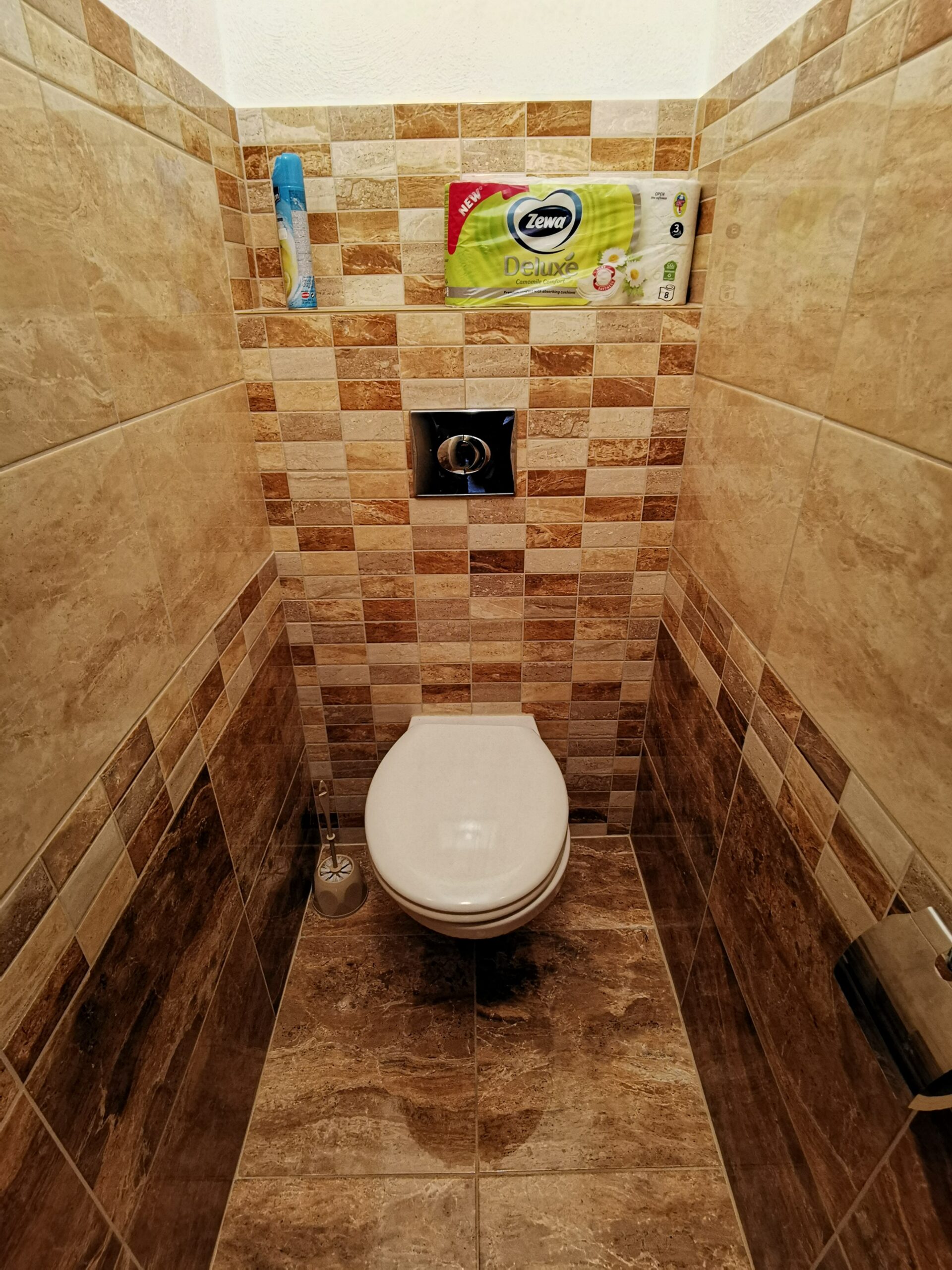 Egyetem melletti felújított 1+2 szobás lakás