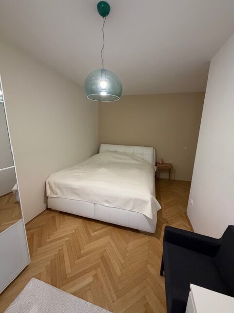 Belvárosi újszerű 3 szobás lakás