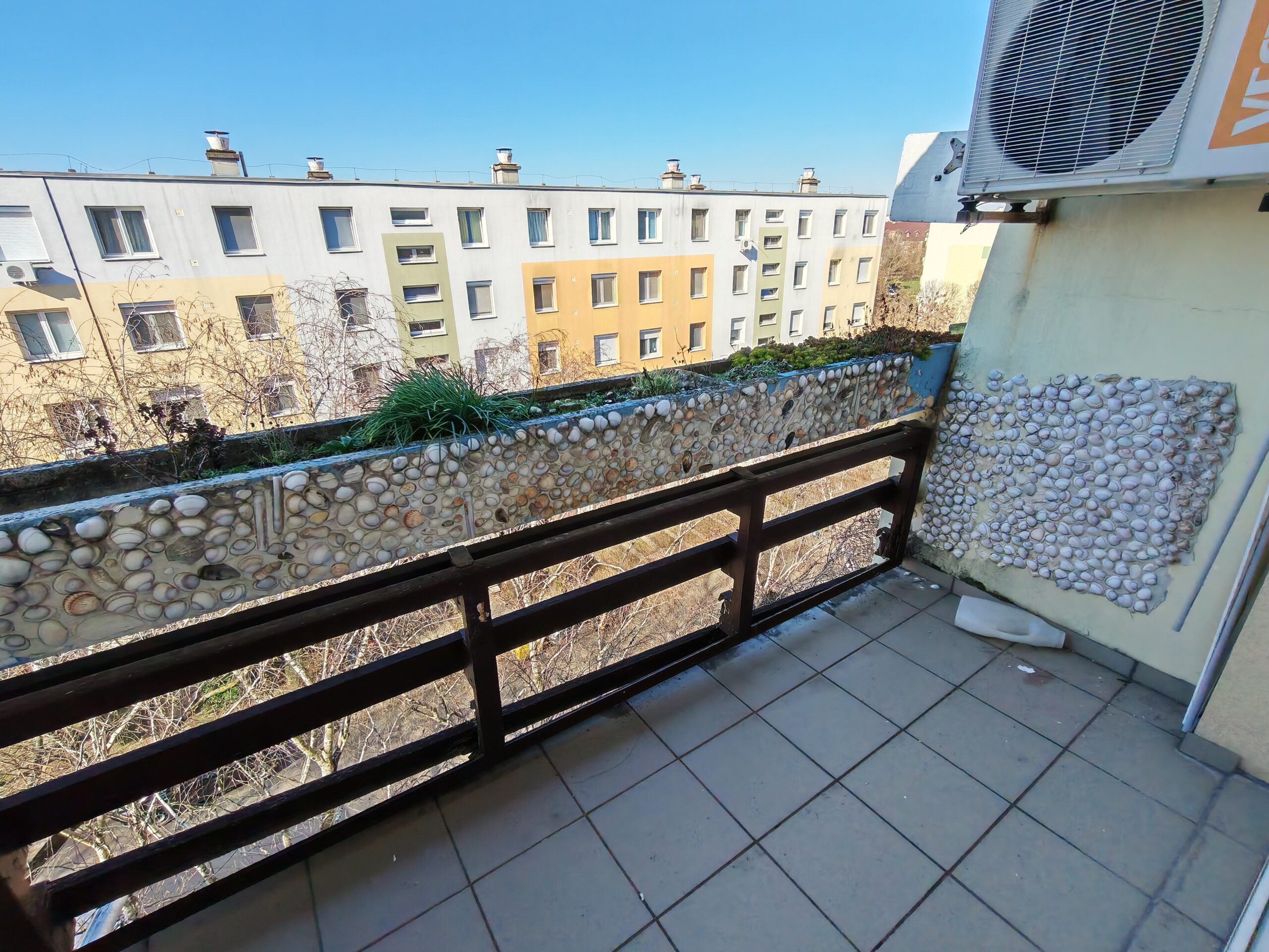 Felsővárosi felújított lakás