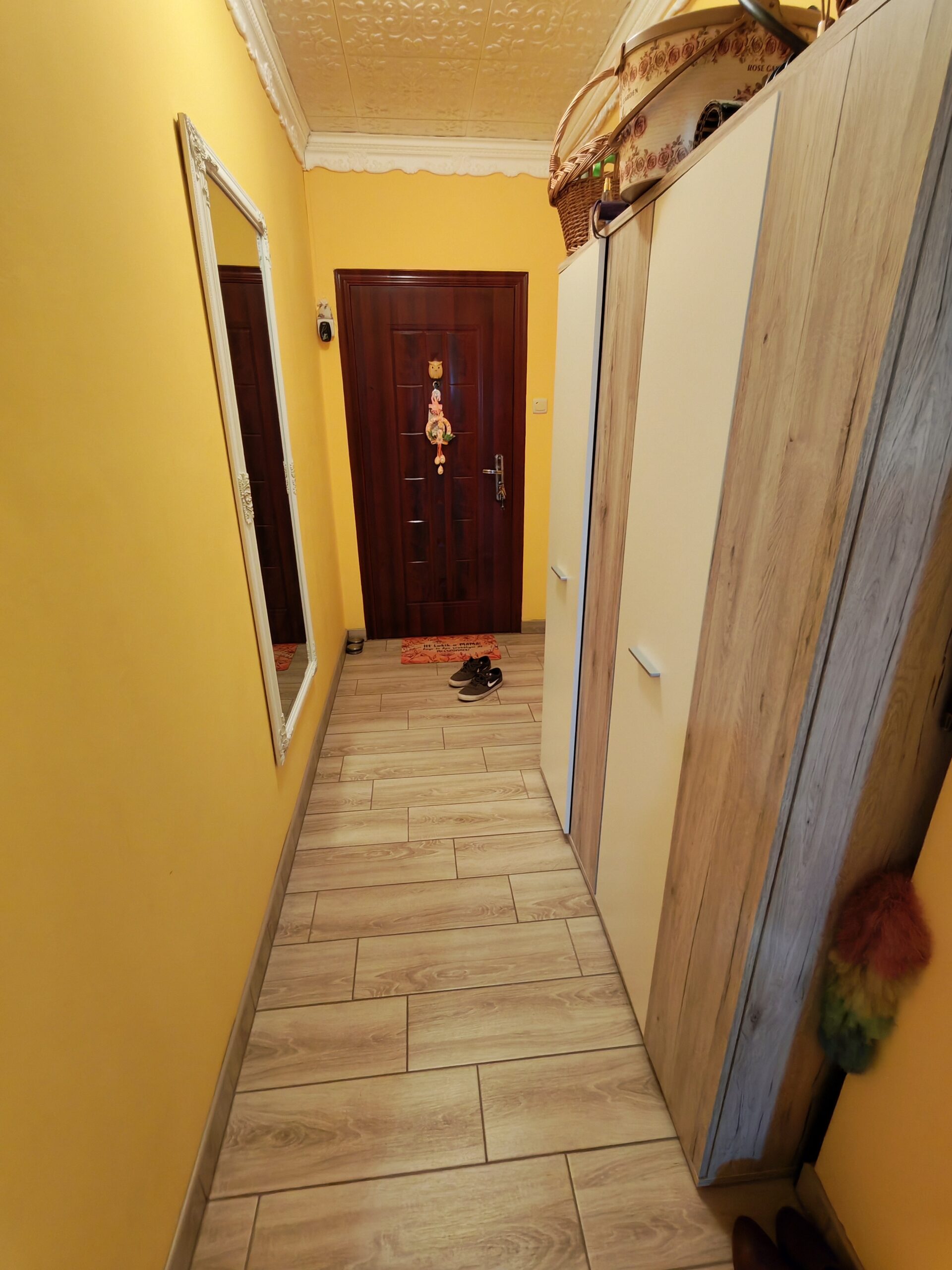 Panorámás panellakás
