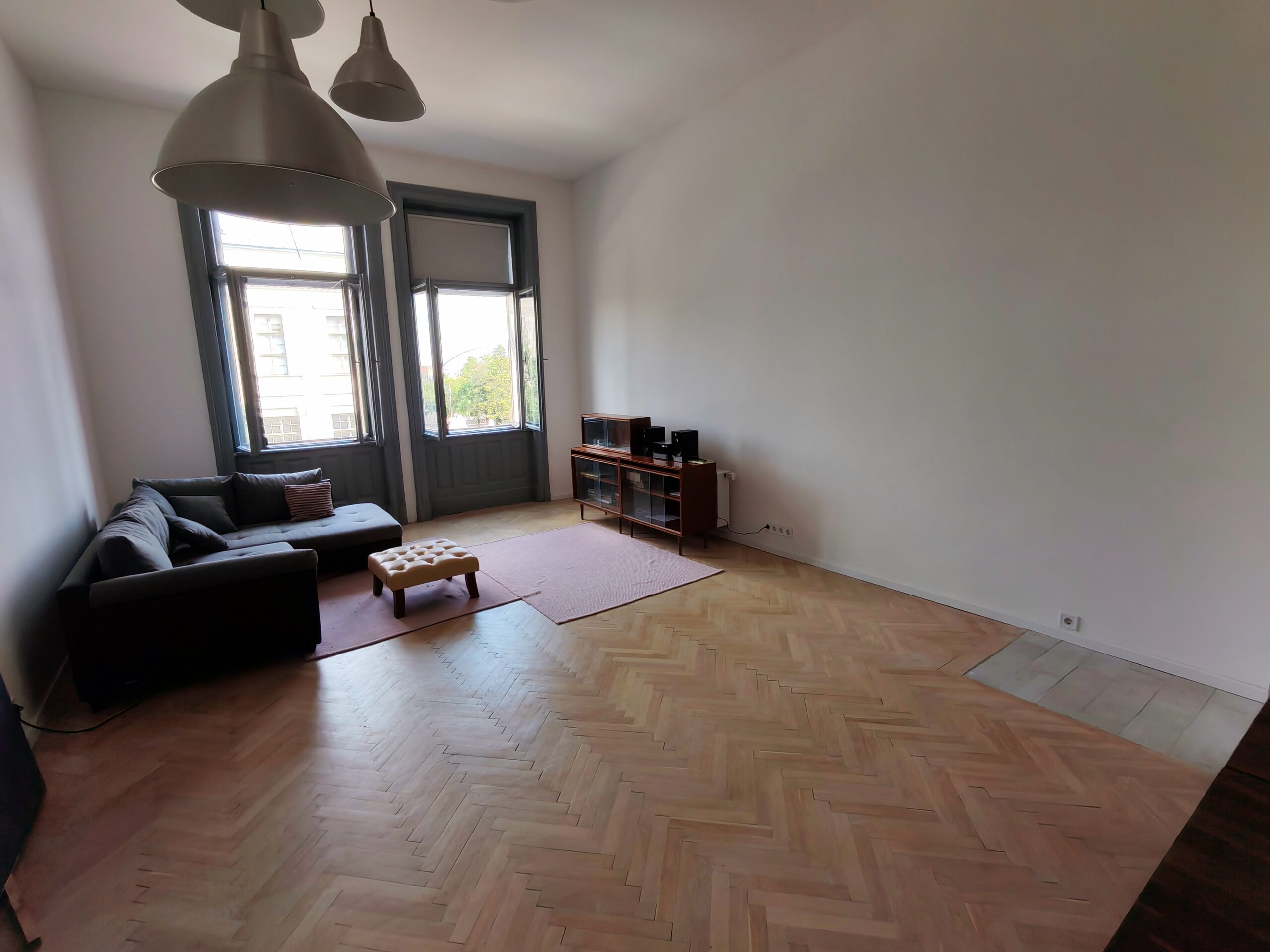 Exklúzív panorámás lakás