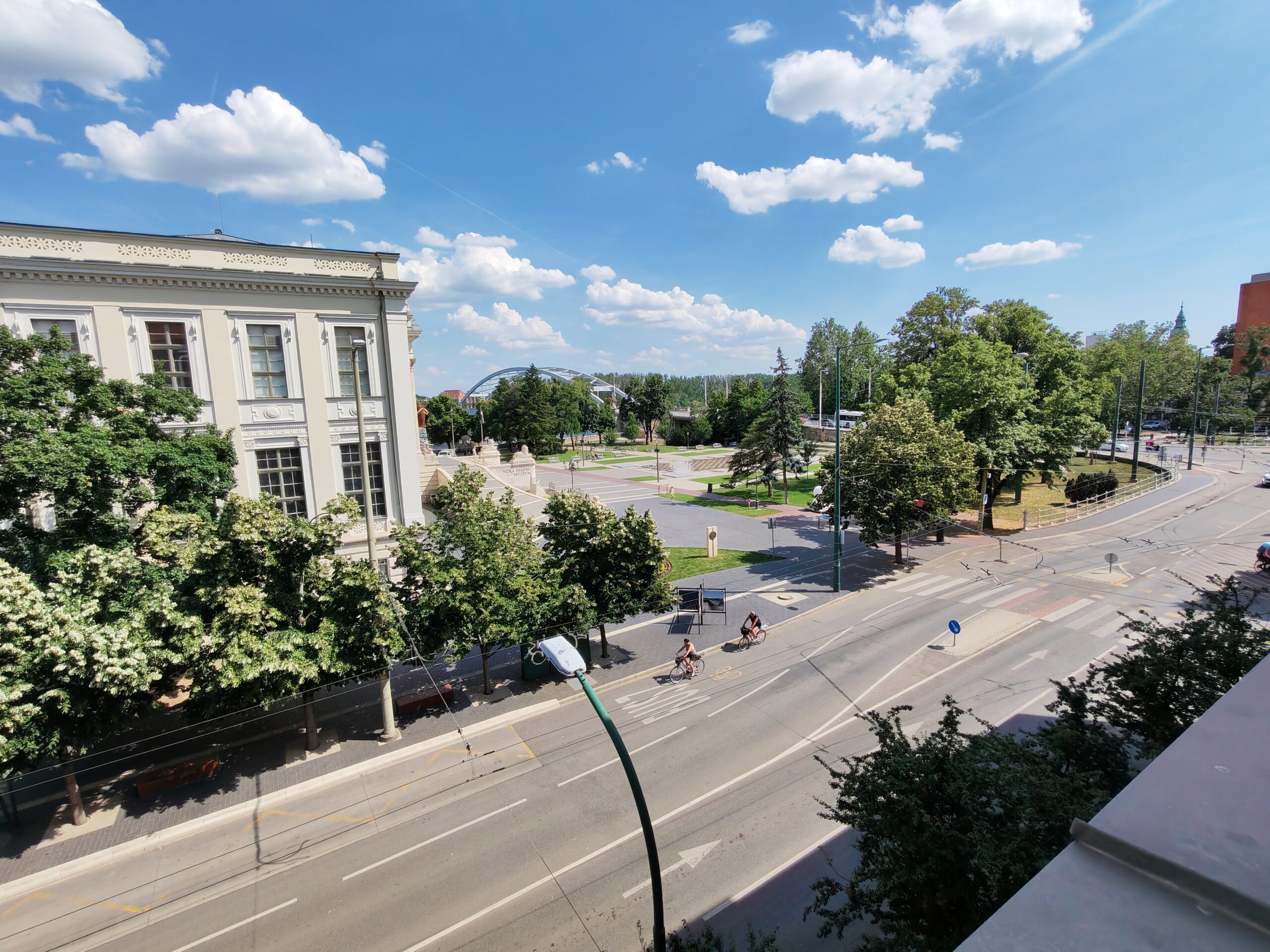 Exklúzív panorámás lakás